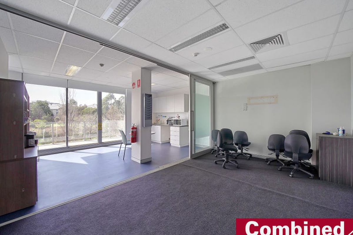 8-12/1 Centennial Drive, Campbelltown