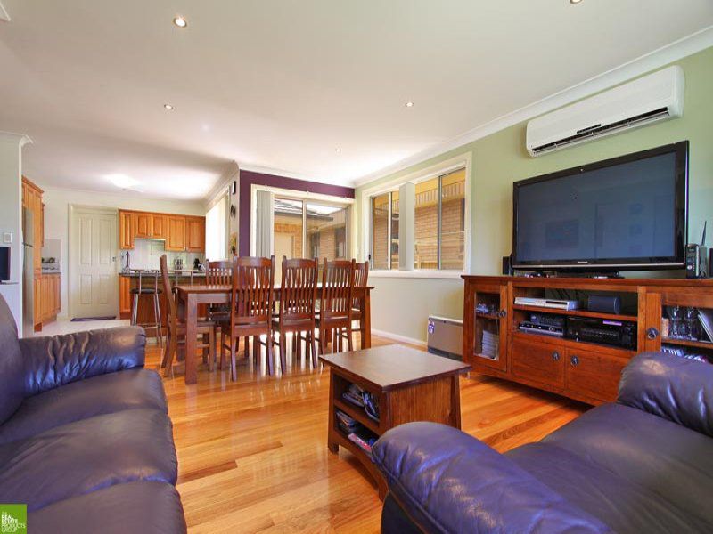 1 / 8 Harrigan Street, Tarrawanna