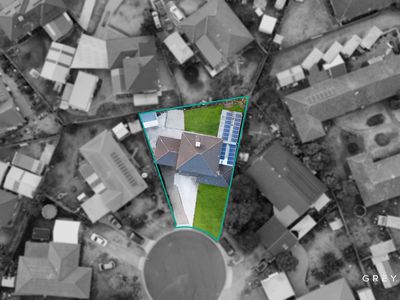 8 St John Place, Melton West