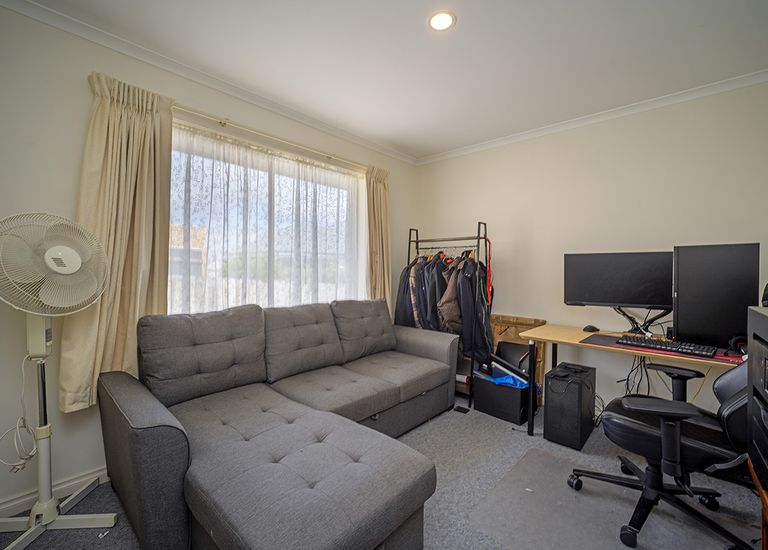 21 Juliani Place, Portland