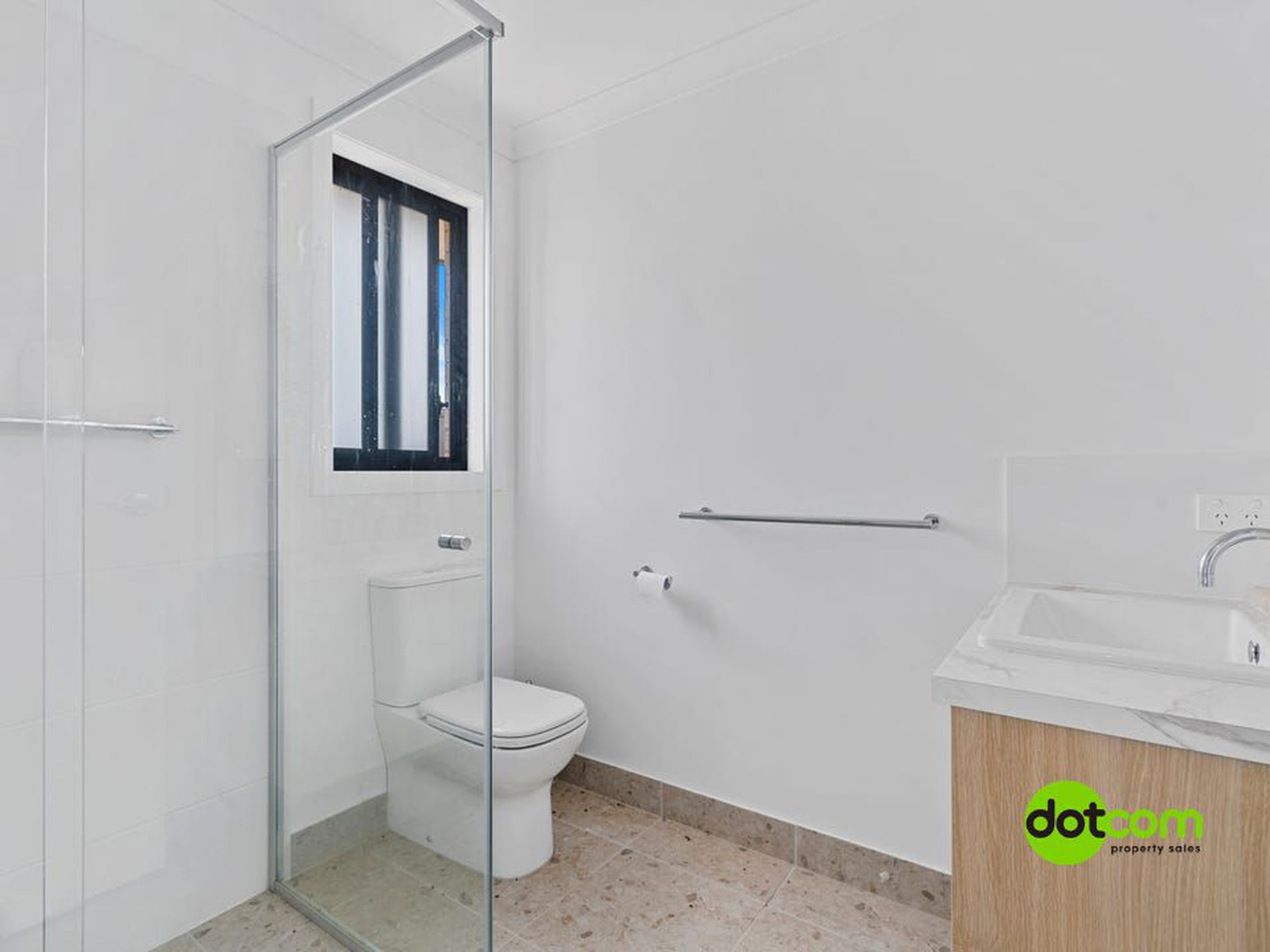 47 Lewis Crescent, Finley