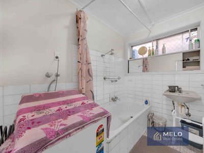 4 / 7 Empire Street, Footscray