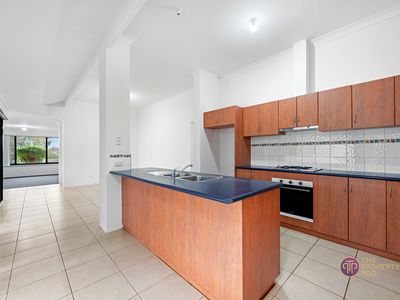 6 Lotus Court, Bertram