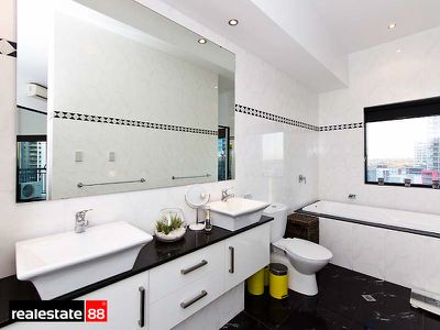 907 / 251 Hay Street, East Perth