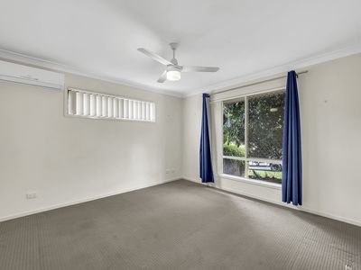 3 Pro Hart Close, Brassall