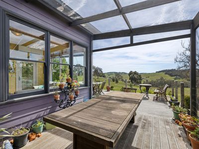 738 Feeneys Lane, Baynton