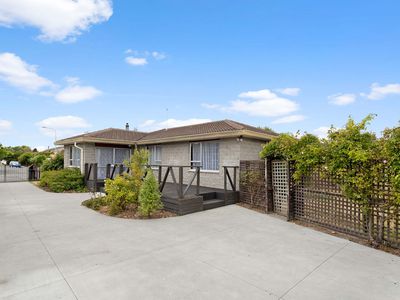 11 Thorness Street, Avondale