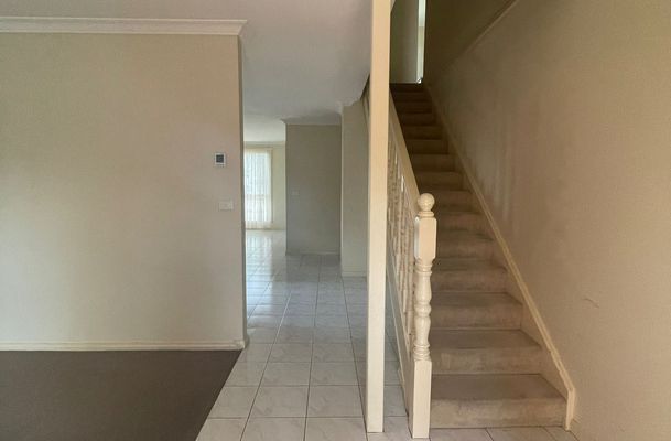 9 / 24 Barrymore Road, Greenvale