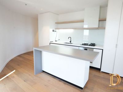 1812 / 677 La Trobe Street, Docklands