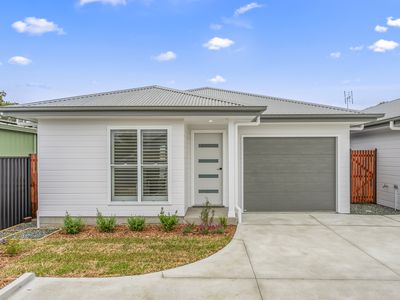 2 / 17a Edward Street, Kurri Kurri