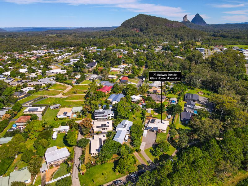 73 Railway Parade, Glass House Mountains