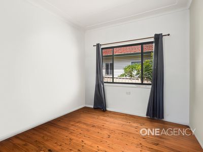 4 Carinmoney Avenue, Warilla