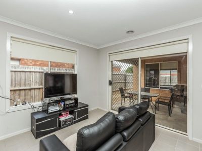 15 Fatham Drive, Wyndham Vale