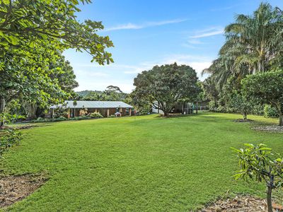 12 CARBEEN DRIVE, Taranganba