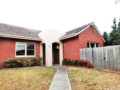 733 Warrigal Road, Bentleigh East