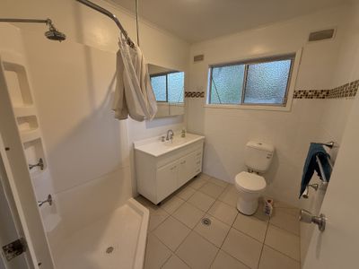 11 Babers Road, Cooranbong