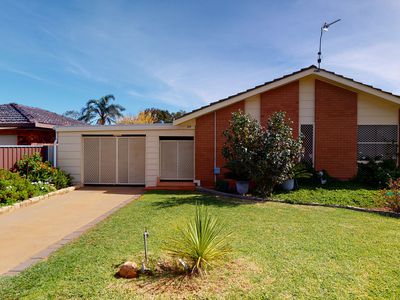 49 Oxley Circle, Dubbo