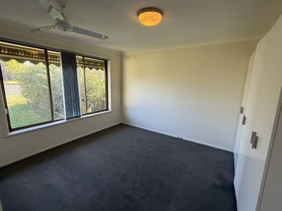 22 Weston Street, Parkes