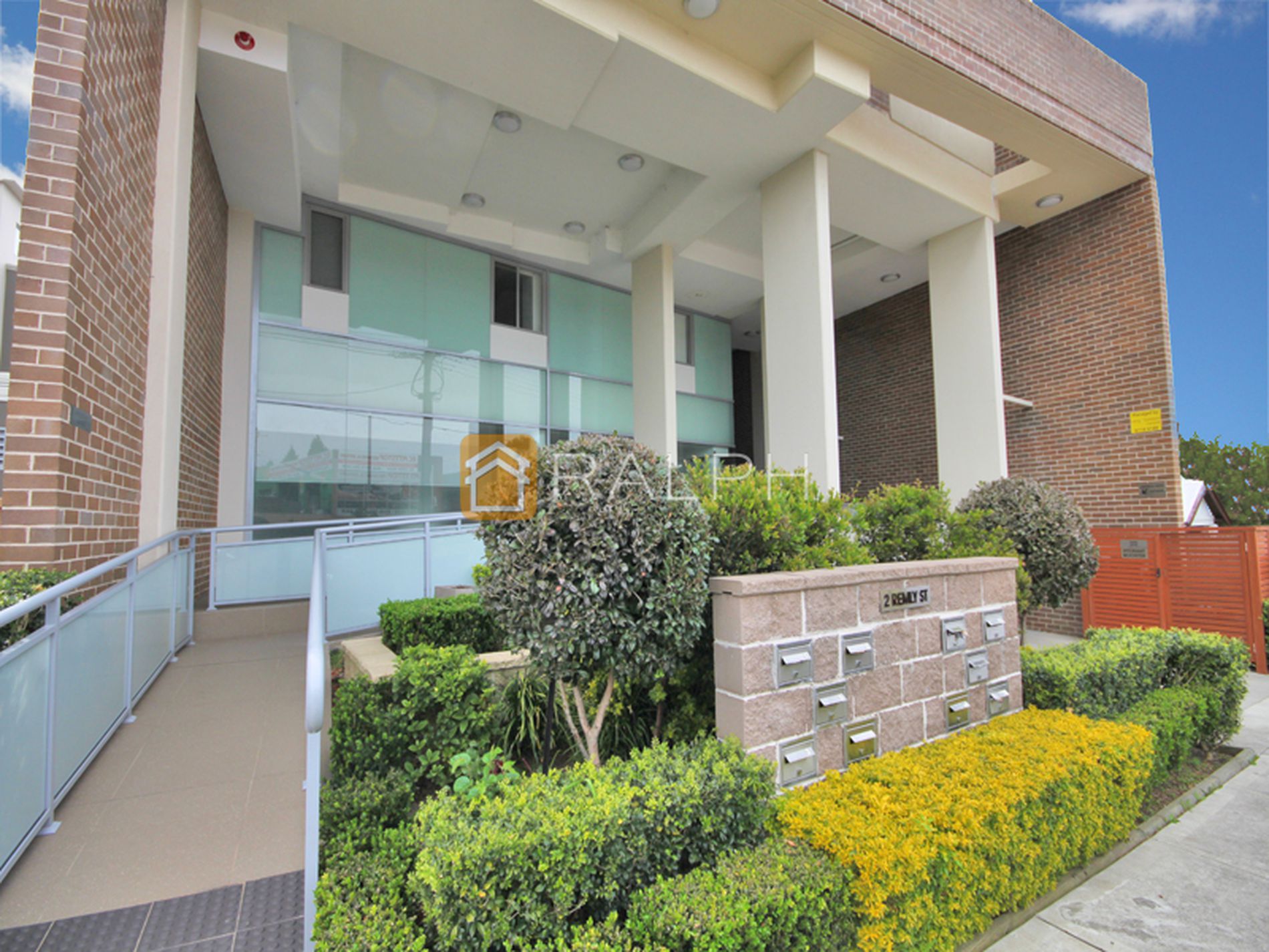 C2 / 2 Remly Street, Roselands