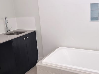 2 / 4 Burra Burra Close, Ocean Shores