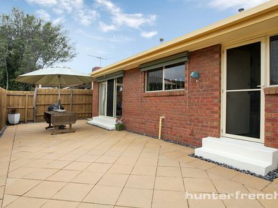 2/33 Merton Street, Altona Meadows