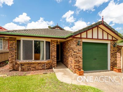 16 Evergreen Place, Forest Lake