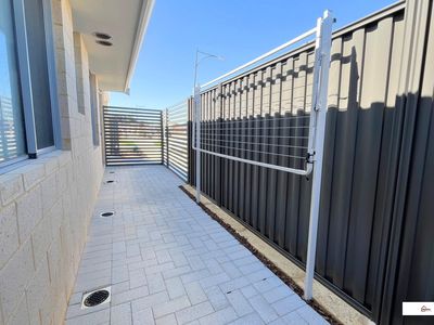 7 Siesta Way, Madora Bay