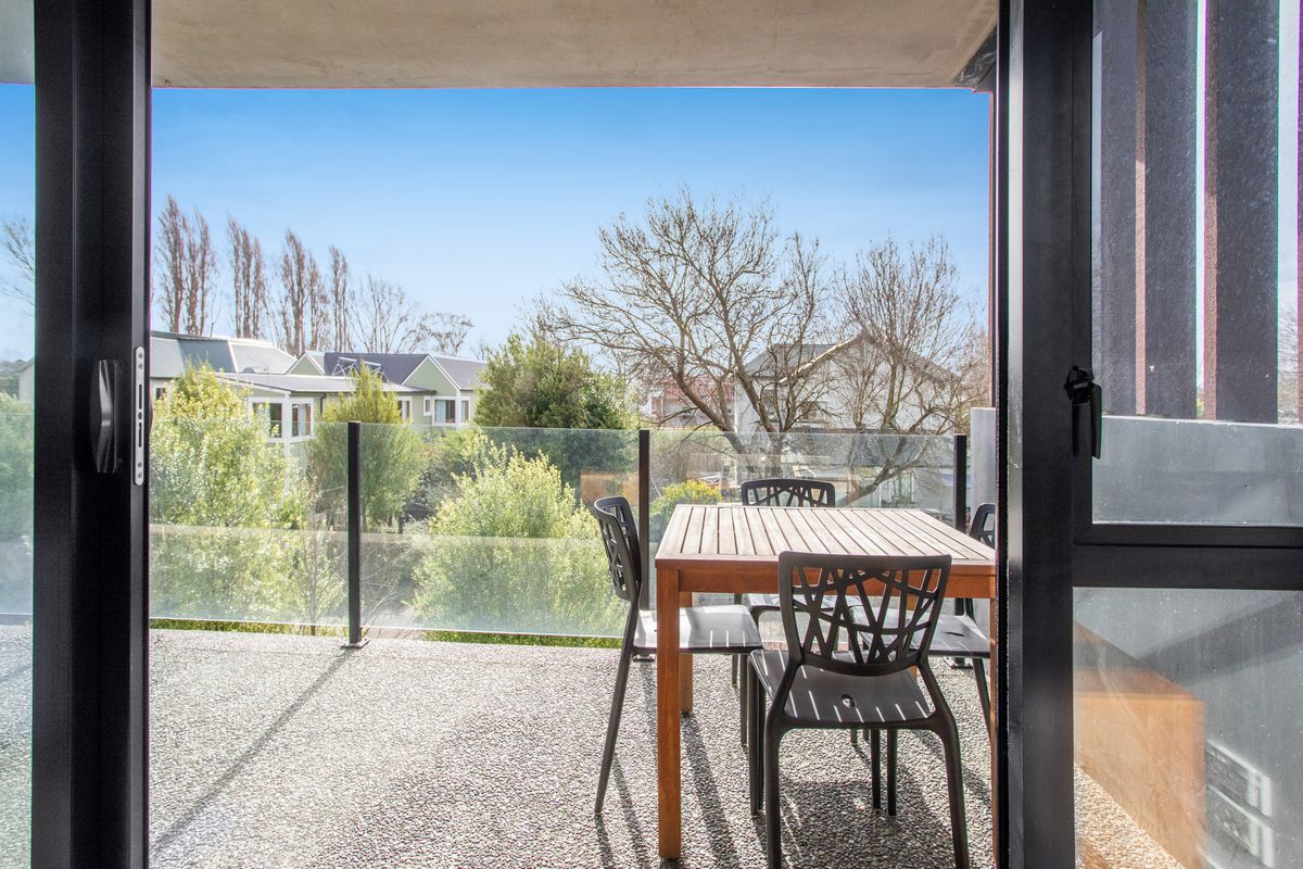 310A / 282 Madras St, City Centre