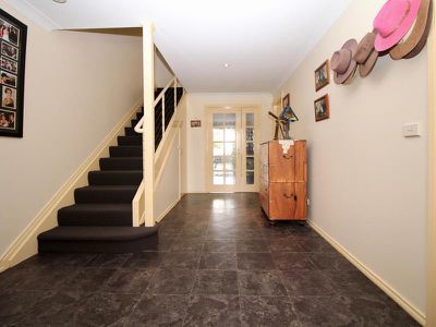 15 Locke Street, Raglan