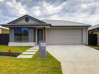 19 Macadamia circuit, Park Ridge