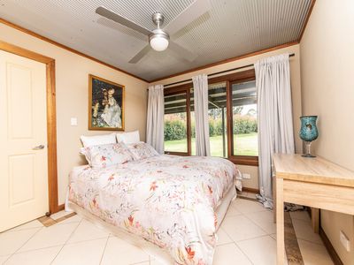 6R Harefield Road, Dubbo