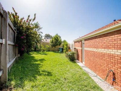 4 Burlington Chase, Hampton Park