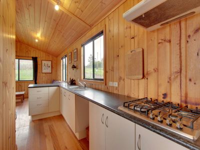 2 Dougs Road, Cygnet
