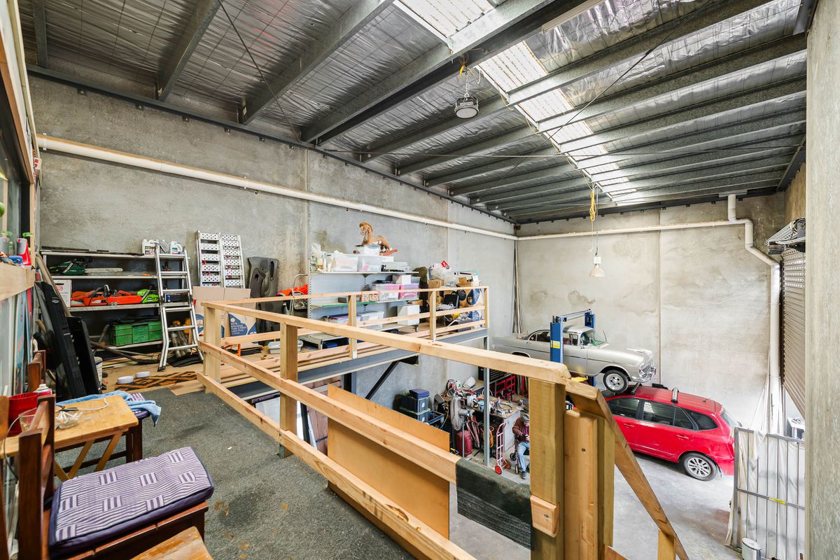 17 / 4 Weddel Court, Laverton North