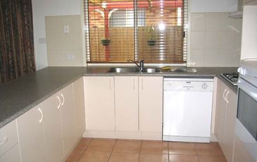 14 Retreat Circuit, Beaconsfield