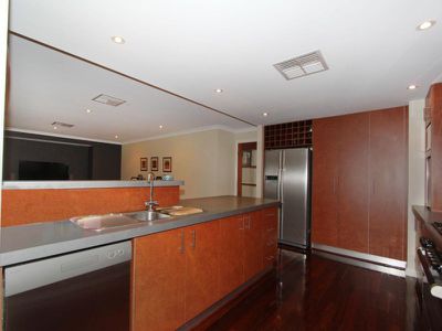 44 Longmore Parade, Broadwood