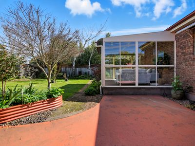 8 Virginia Grove, Prospect Vale