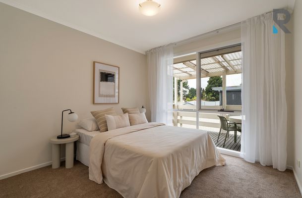 13 Bowman Drive, Mill Park