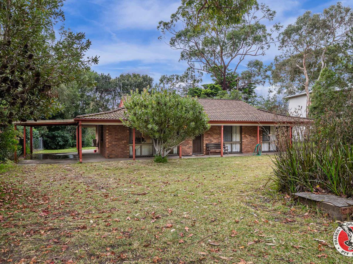 4 Broulee Road, Broulee FraserGray Real Estate