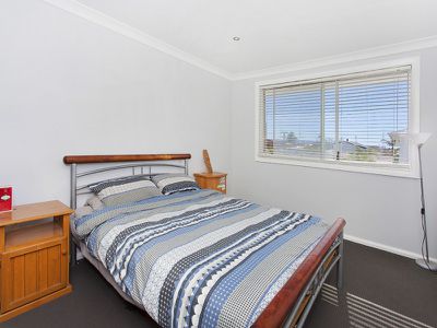 12B Joan Ave, Warilla