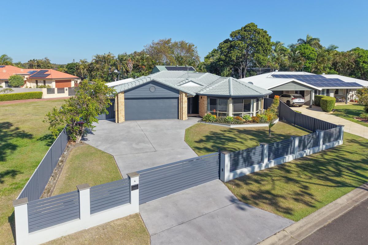 4 Edgewater Close, Yamba