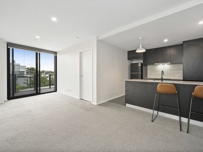 716 / 90 Swain Street, Gungahlin