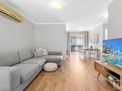 7 / 13 Lake Street, Budgewoi