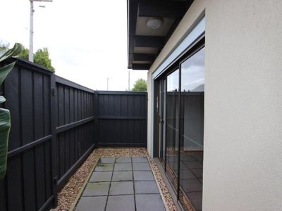 2 / 30 Albert Street, Geelong West