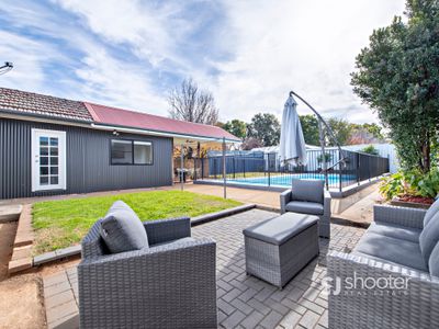 2 Hutchins Avenue, Dubbo