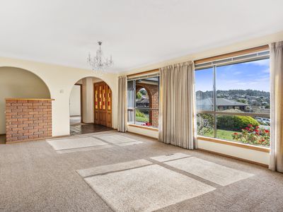 64 Woodlands Drive, Blackmans Bay