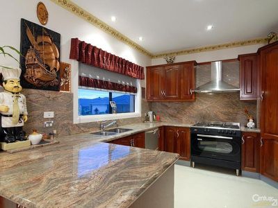 17 Diamond Parade, Skye