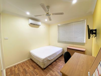 388 Paul Avenue, Lavington