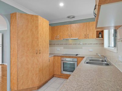 9 Anna Marie Street, Rochedale South