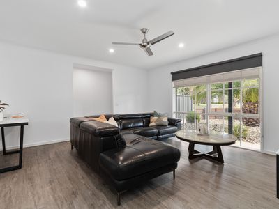 51 Pembroke Drive, Somerville
